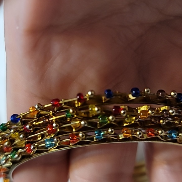Set of 4 Multicolour Golden  Stackable Wire Bracelets - Picture 4 of 4